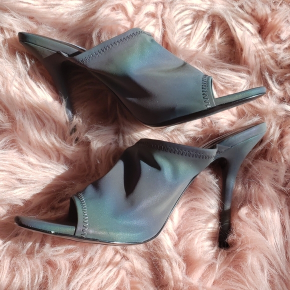 Metallic Steve Madden heels - Picture 8 of 11